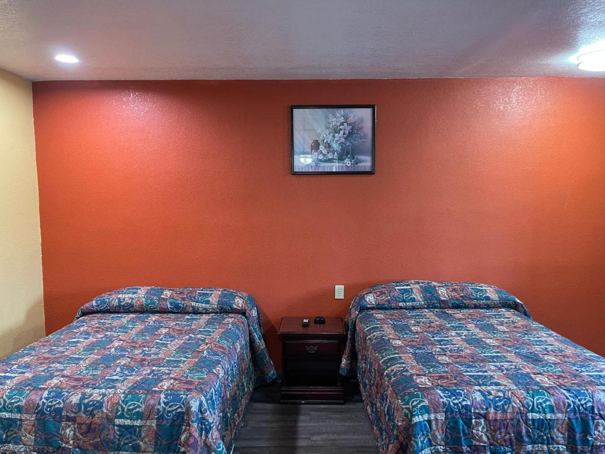 Kenwood Court Motel Wilson Ngoại thất bức ảnh